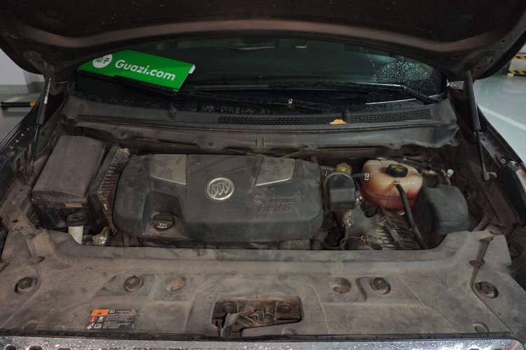 Used Buick GL8 2011 3.0L XT Luxury Business Flagship Edition Engine Bay