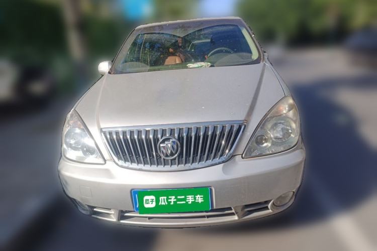 Used Buick GL8 2011 2.4L CT Comfort Edition Front