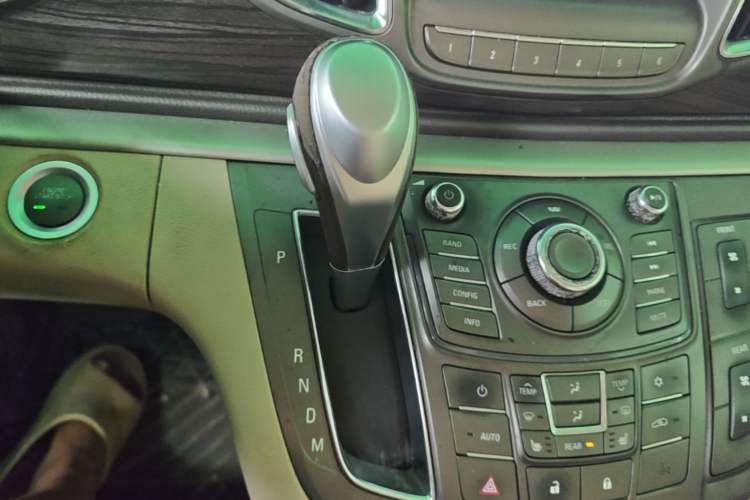 Used Buick GL8 2011 3.0L GT Luxury Business Haoya Edition Gear Lever
