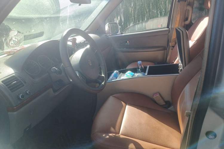 Used Buick GL8 2011 2.4L CT Comfort Edition Left Front Seat