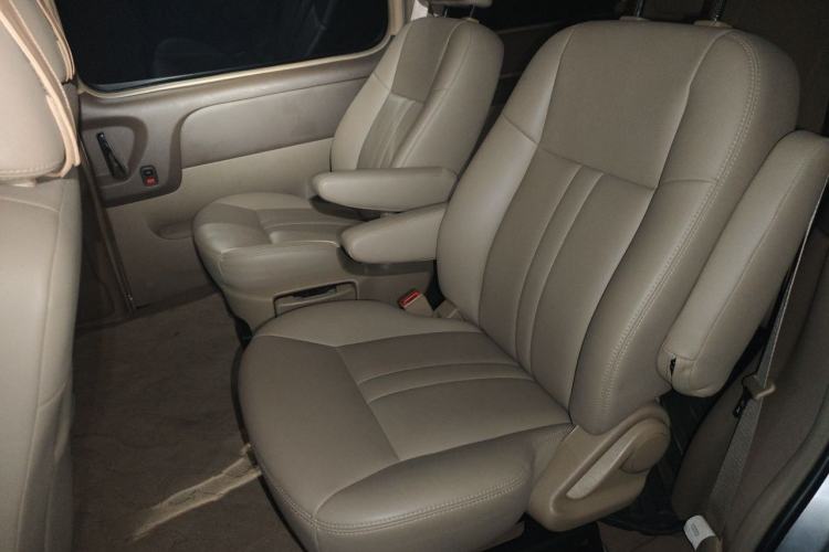Used Buick GL8 2011 2.4L CT Comfort Edition Left Rear Seat