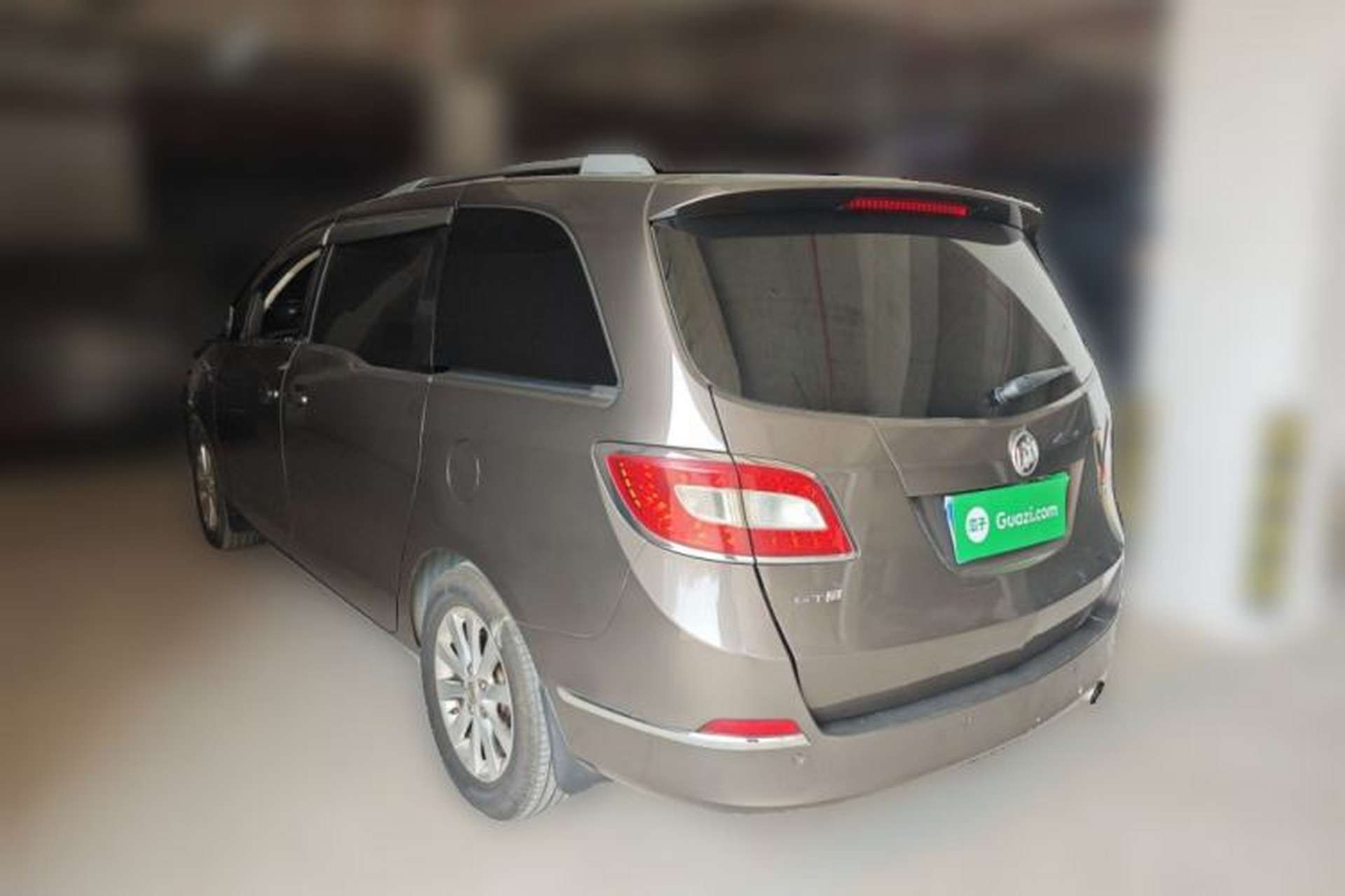 Used Buick GL8 2011 2.4L CT Luxury Business Comfort Edition Rear Left 45 Deg