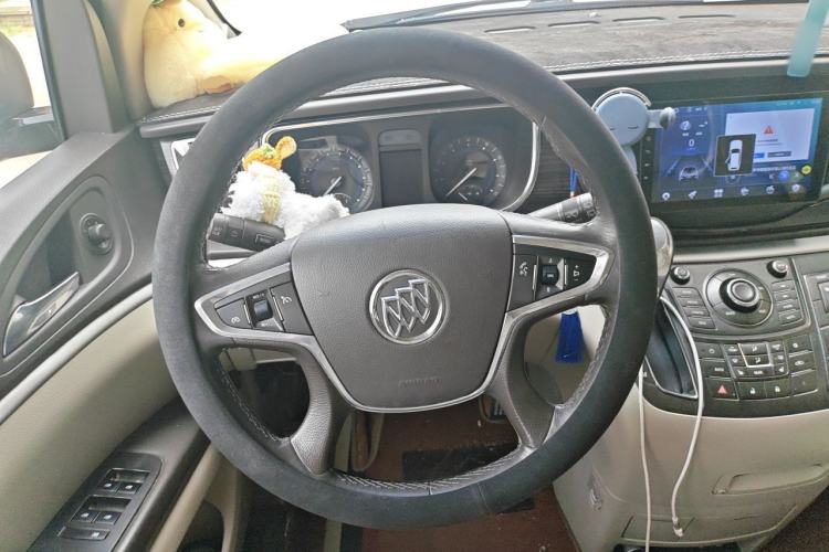 Used Buick GL8 2011 3.0L GT Luxury Business Haoya Edition Steering Wheel