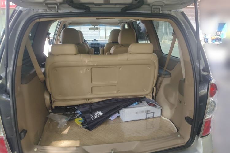 Used Buick GL8 2011 2.4L CT Comfort Edition Trunk