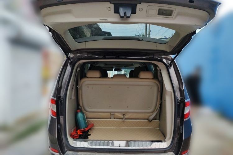 Used Buick GL8 2011 2.4L CT Luxury Business Comfort Edition Trunk