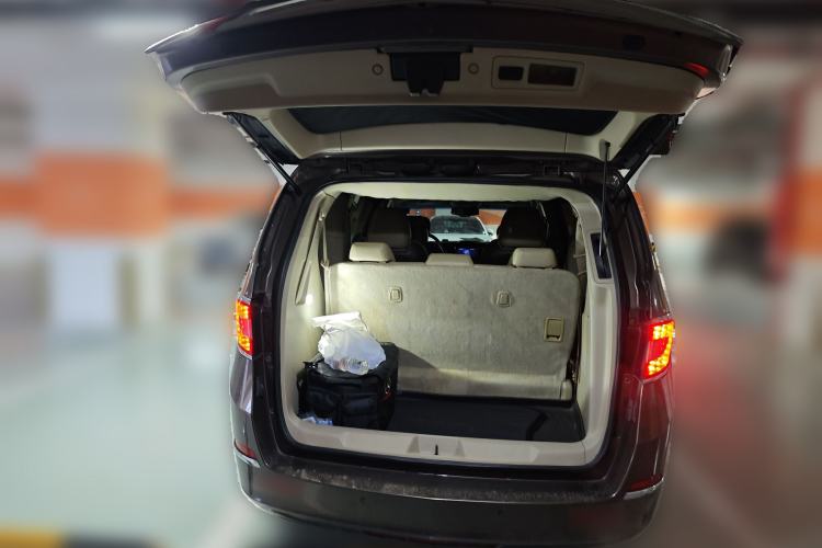 Used Buick GL8 2011 3.0L XT Luxury Business Flagship Edition Trunk