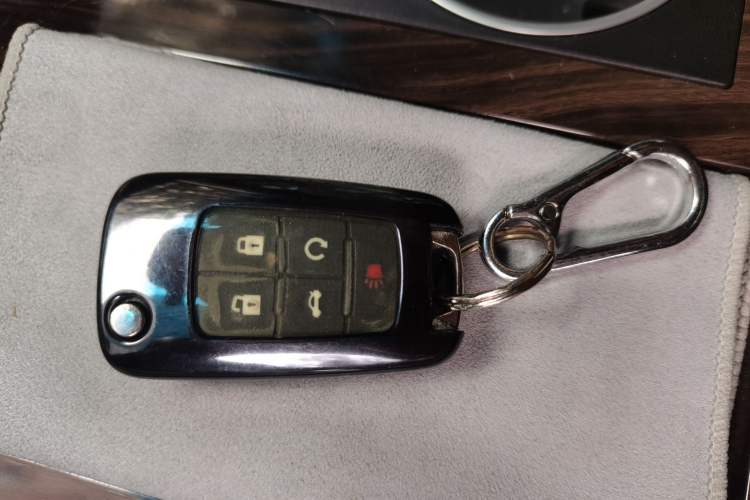 Used Buick GL8 2011 2.4L LT Luxury Business Executive Edition Vehicle Key