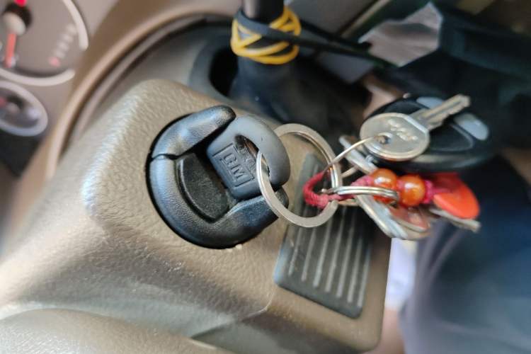 Used Buick GL8 2011 2.4L CT Comfort Edition Vehicle Key