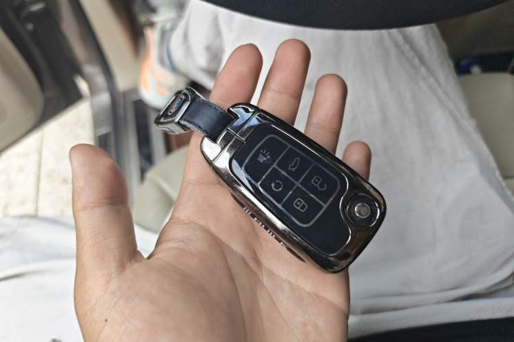 Used Buick GL8 2011 3.0L GT Luxury Business Haoya Edition Vehicle Key