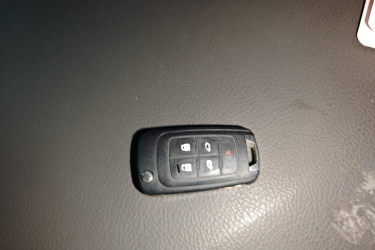 Used Buick GL8 2011 3.0L XT Luxury Business Flagship Edition Vehicle Key