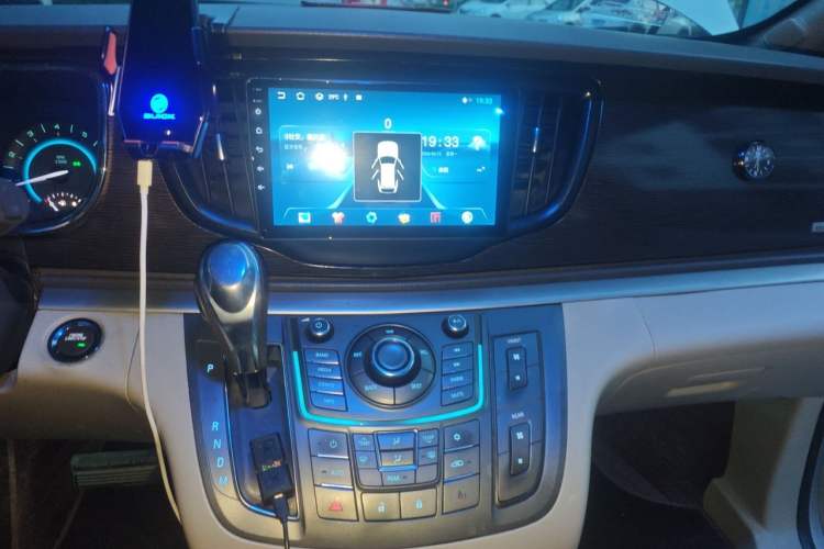 Used Buick GL8 2011 2.4L LT Luxury Business Executive Edition Audio And AC Panel