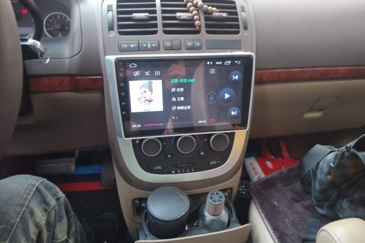 Used Buick GL8 2011 2.4L LT Executive Edition Audio And AC Panel