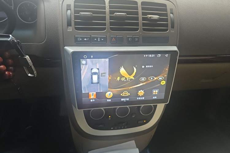 Used Buick GL8 2011 2.4L CT Comfort Edition Audio And AC Panel