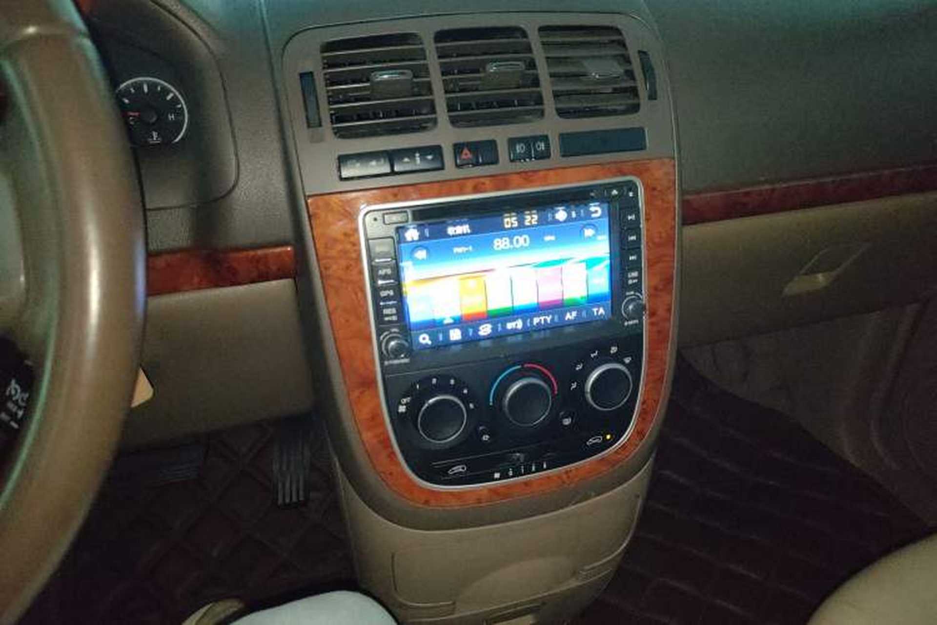 Used Buick GL8 2011 2.4L LT Executive Edition Audio And AC Panel