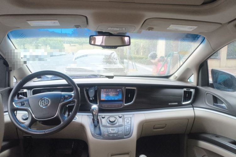 Used Buick GL8 2011 3.0L XT Luxury Business Flagship Edition Center Console