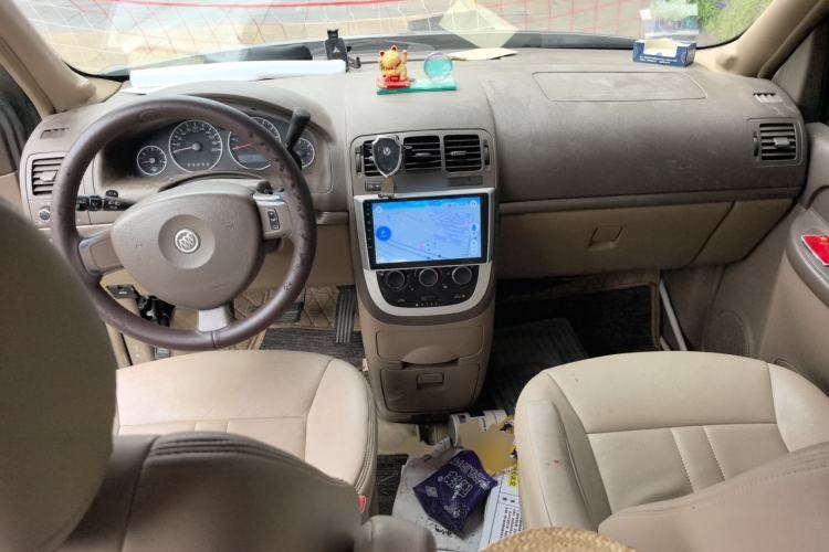 Used Buick GL8 2011 2.4L CT Comfort Edition Center Console