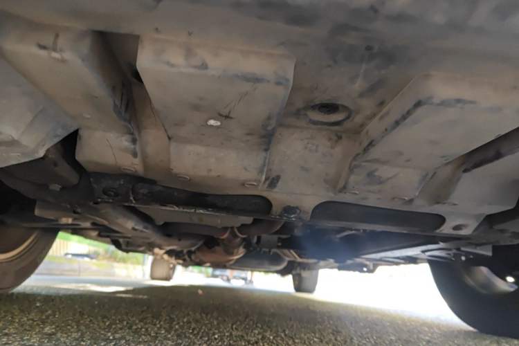 Used Buick GL8 2011 3.0L XT Luxury Business Flagship Edition Chassis Front