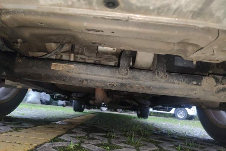 Used Buick GL8 2011 2.4L CT Comfort Edition Chassis Front