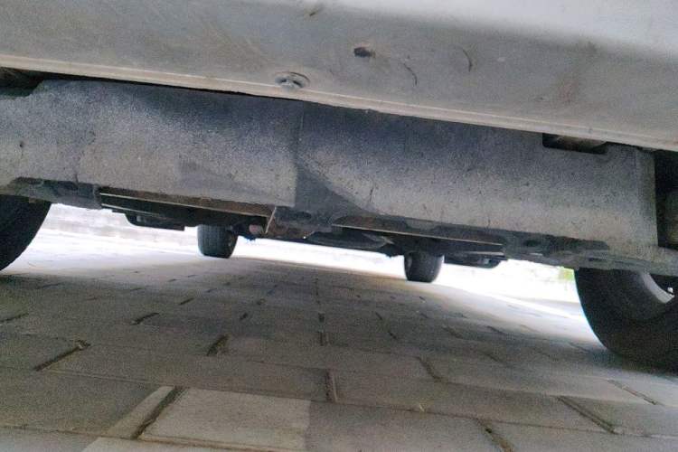 Used Buick GL8 2011 2.4L LT Executive Edition Chassis Front