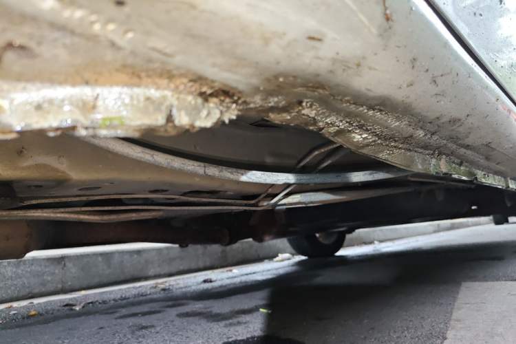 Used Buick GL8 2011 2.4L CT Comfort Edition Chassis Front Left