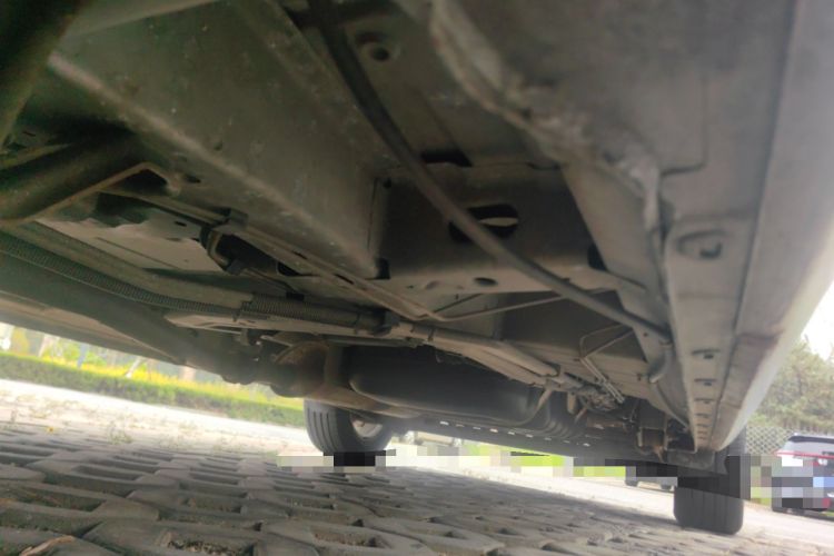 Used Buick GL8 2011 2.4L CT Luxury Business Comfort Edition Chassis Front Left