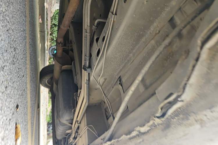 Used Buick GL8 2011 2.4L CT Comfort Edition Chassis Front Left