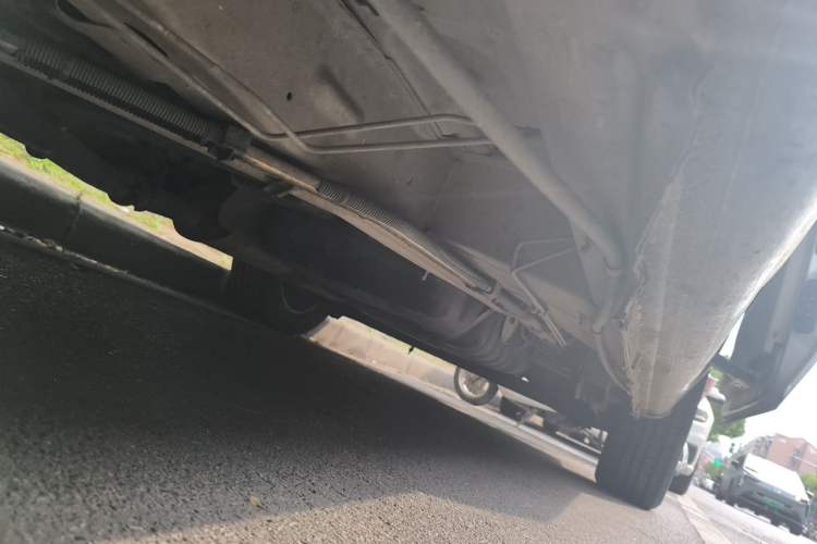 Used Buick GL8 2011 2.4L CT Comfort Edition Chassis Front Left
