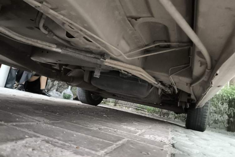 Used Buick GL8 2011 2.4L CT Comfort Edition Chassis Front Left