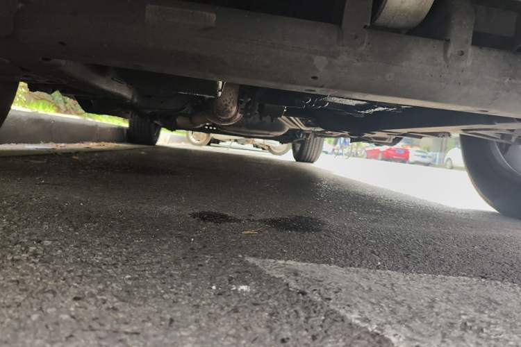 Used Buick GL8 2011 2.4L CT Comfort Edition Chassis Front