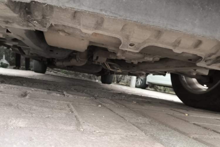 Used Buick GL8 2011 2.4L CT Comfort Edition Chassis Front