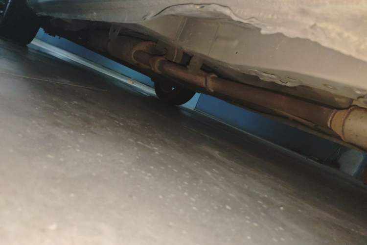 Used Buick GL8 2011 2.4L LT Executive Edition Chassis Front Right
