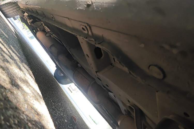 Used Buick GL8 2011 3.0L XT Luxury Business Flagship Edition Chassis Front Right