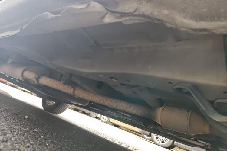 Used Buick GL8 2011 2.4L CT Comfort Edition Chassis Front Right