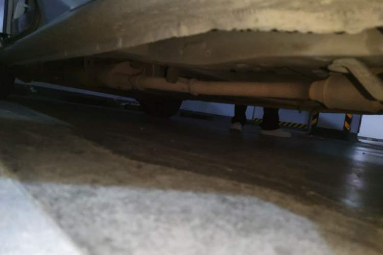 Used Buick GL8 2011 2.4L CT Comfort Edition Chassis Front Right