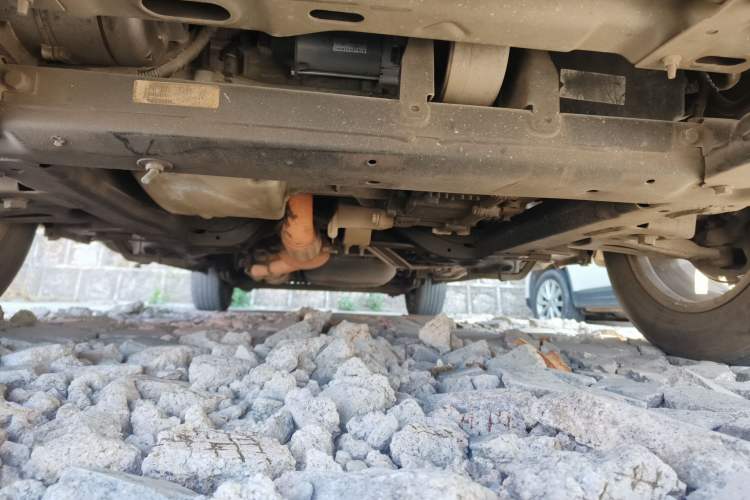 Used Buick GL8 2011 2.4L CT Comfort Edition Chassis Front