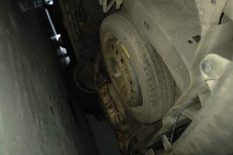 Used Buick GL8 2011 2.4L CT Comfort Edition Chassis Rear