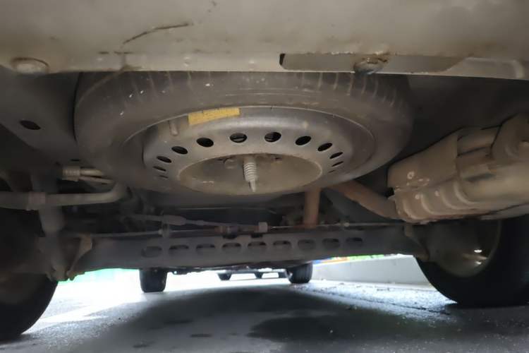 Used Buick GL8 2011 2.4L CT Comfort Edition Chassis Rear