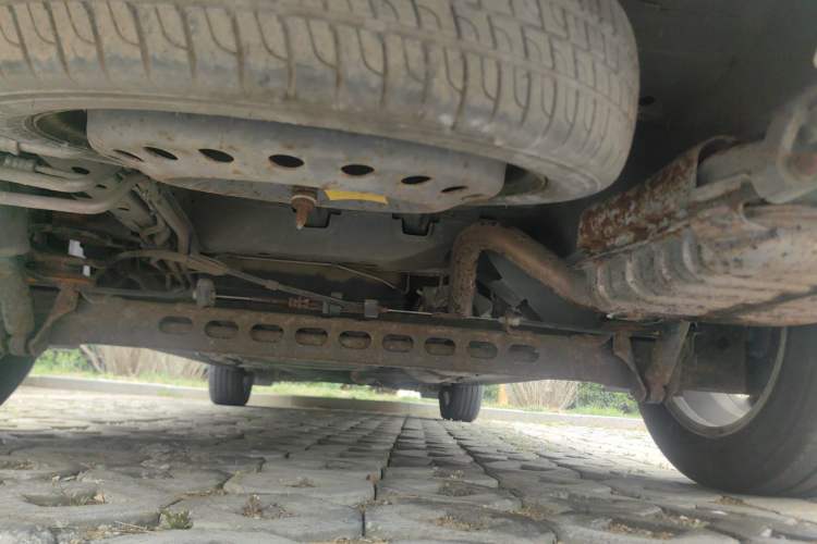 Used Buick GL8 2011 2.4L CT Luxury Business Comfort Edition Chassis Rear