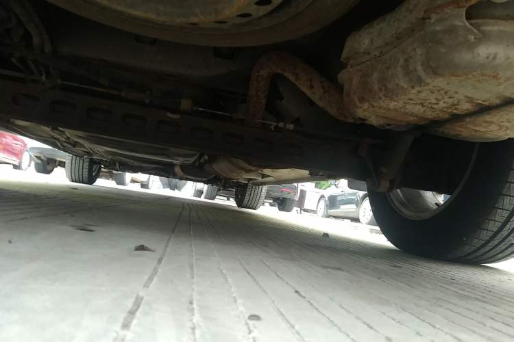 Used Buick GL8 2011 3.0L XT Luxury Business Flagship Edition Chassis Rear