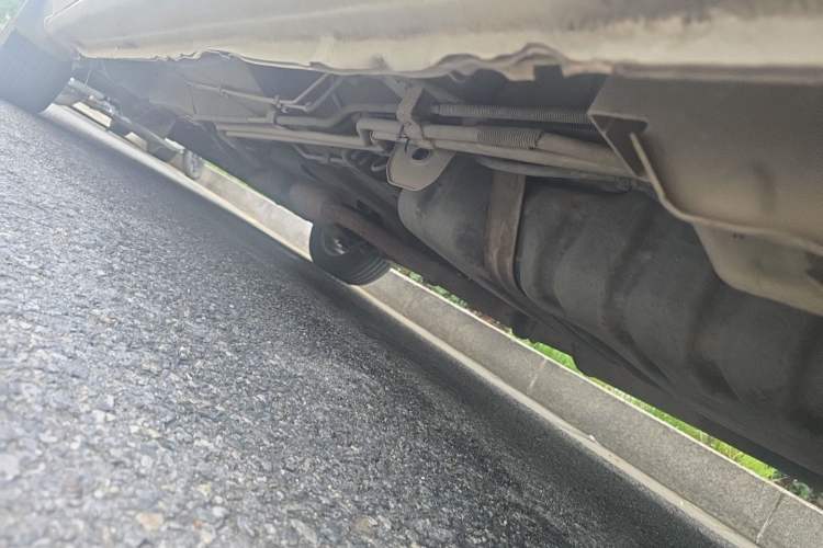 Used Buick GL8 2011 2.4L CT Comfort Edition Chassis Rear Left