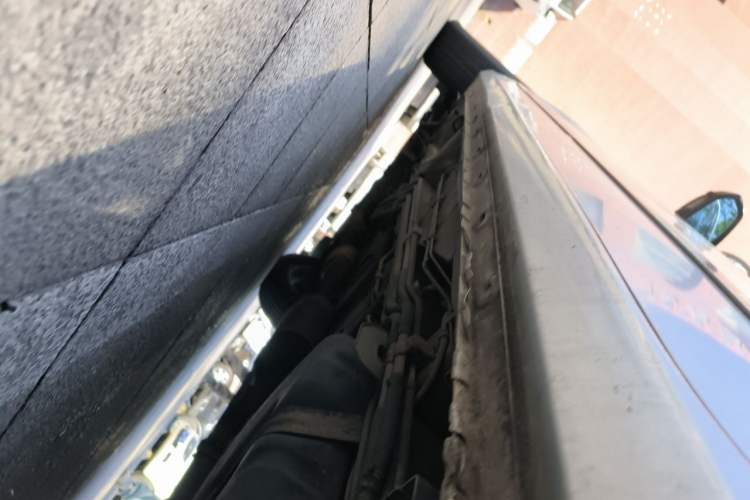 Used Buick GL8 2011 3.0L XT Luxury Business Flagship Edition Chassis Rear Left