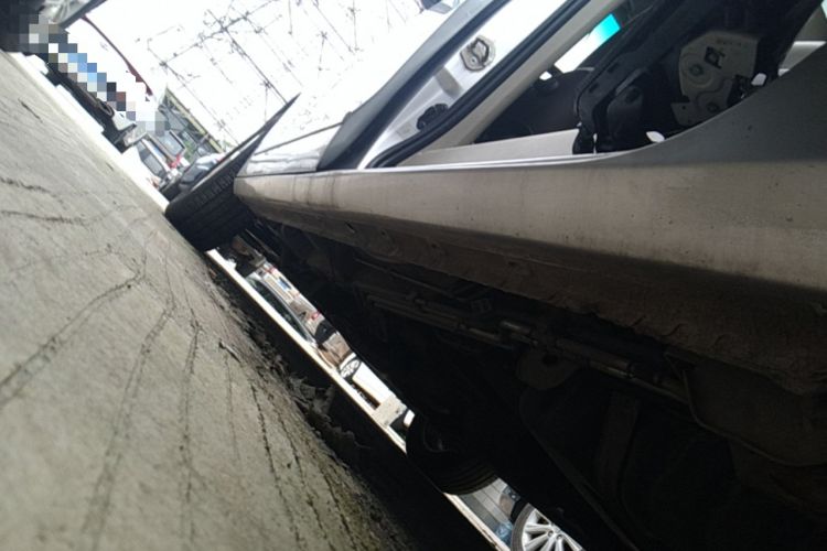 Used Buick GL8 2011 3.0L XT Luxury Business Flagship Edition Chassis Rear Left