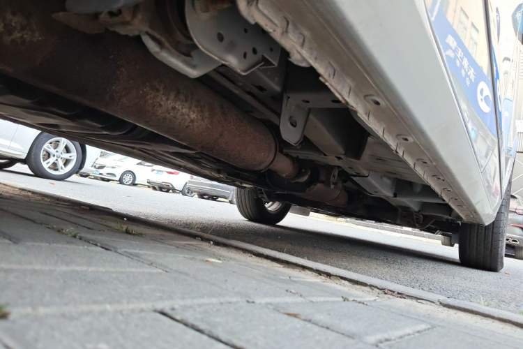 Used Buick GL8 2011 3.0L XT Luxury Business Flagship Edition Chassis Rear Right