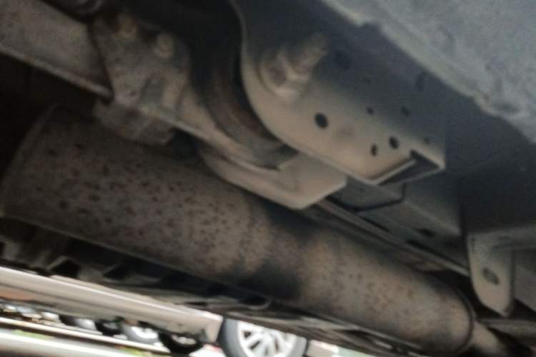 Used Buick GL8 2011 2.4L LT Luxury Business Executive Edition Chassis Rear Right