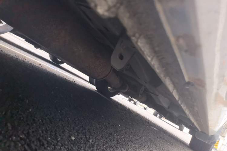 Used Buick GL8 2011 2.4L LT Luxury Business Executive Edition Chassis Rear Right