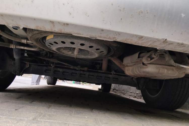 Used Buick GL8 2011 2.4L LT Executive Edition Chassis Rear