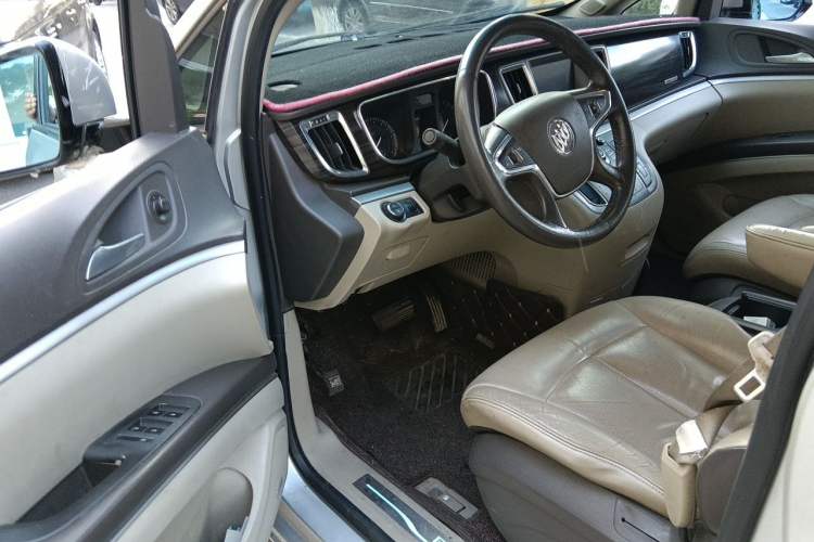 Used Buick GL8 2011 3.0L XT Luxury Business Flagship Edition Driver Seat
