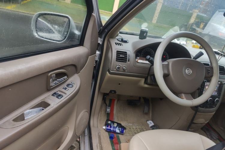 Used Buick GL8 2011 2.4L CT Comfort Edition Driver Seat
