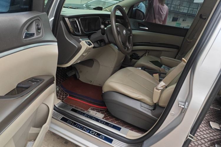 Used Buick GL8 2011 2.4L CT Luxury Business Comfort Edition Driver Seat