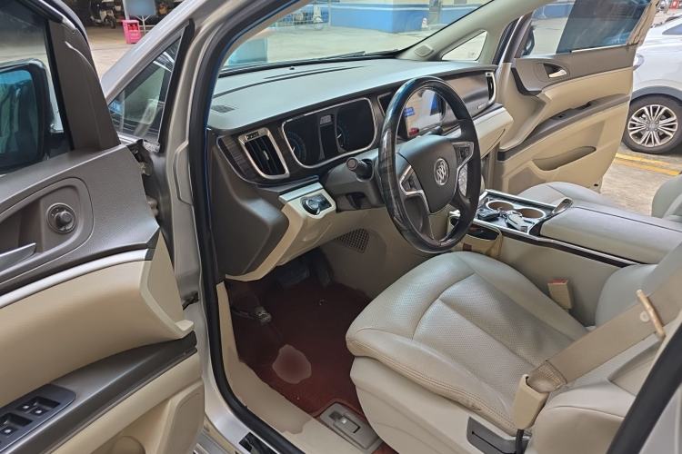 Used Buick GL8 2011 3.0L GT Luxury Business Haoya Edition Driver Seat